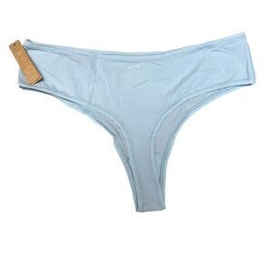 Skims NWT Fits Everybody Thong in Sky Women’s Size 3X